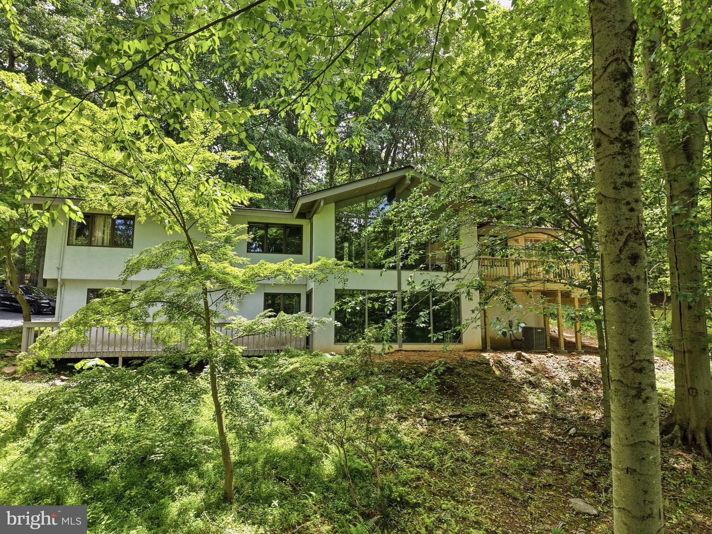 3220 Sawmill Road