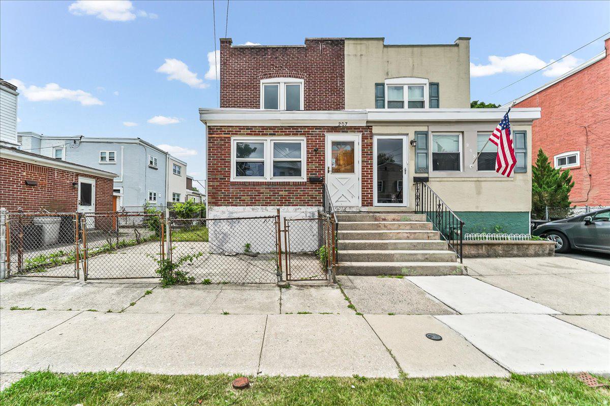 207 Bartram