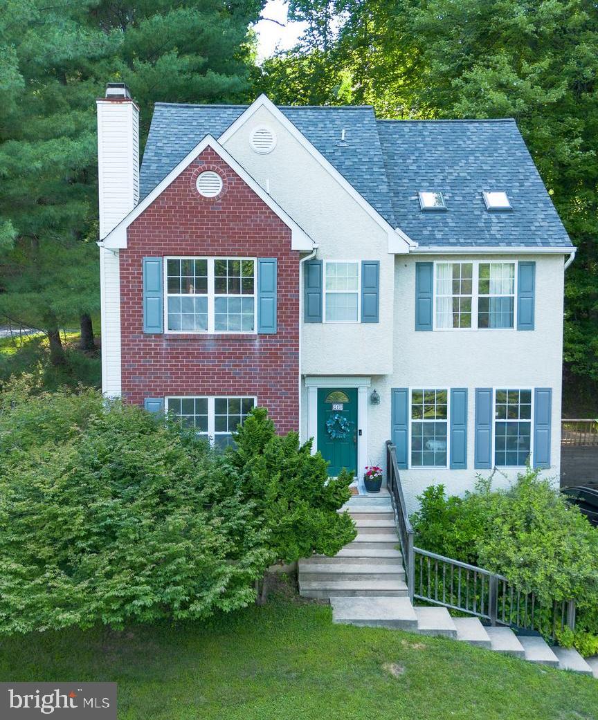 517 Beatty Road, Media