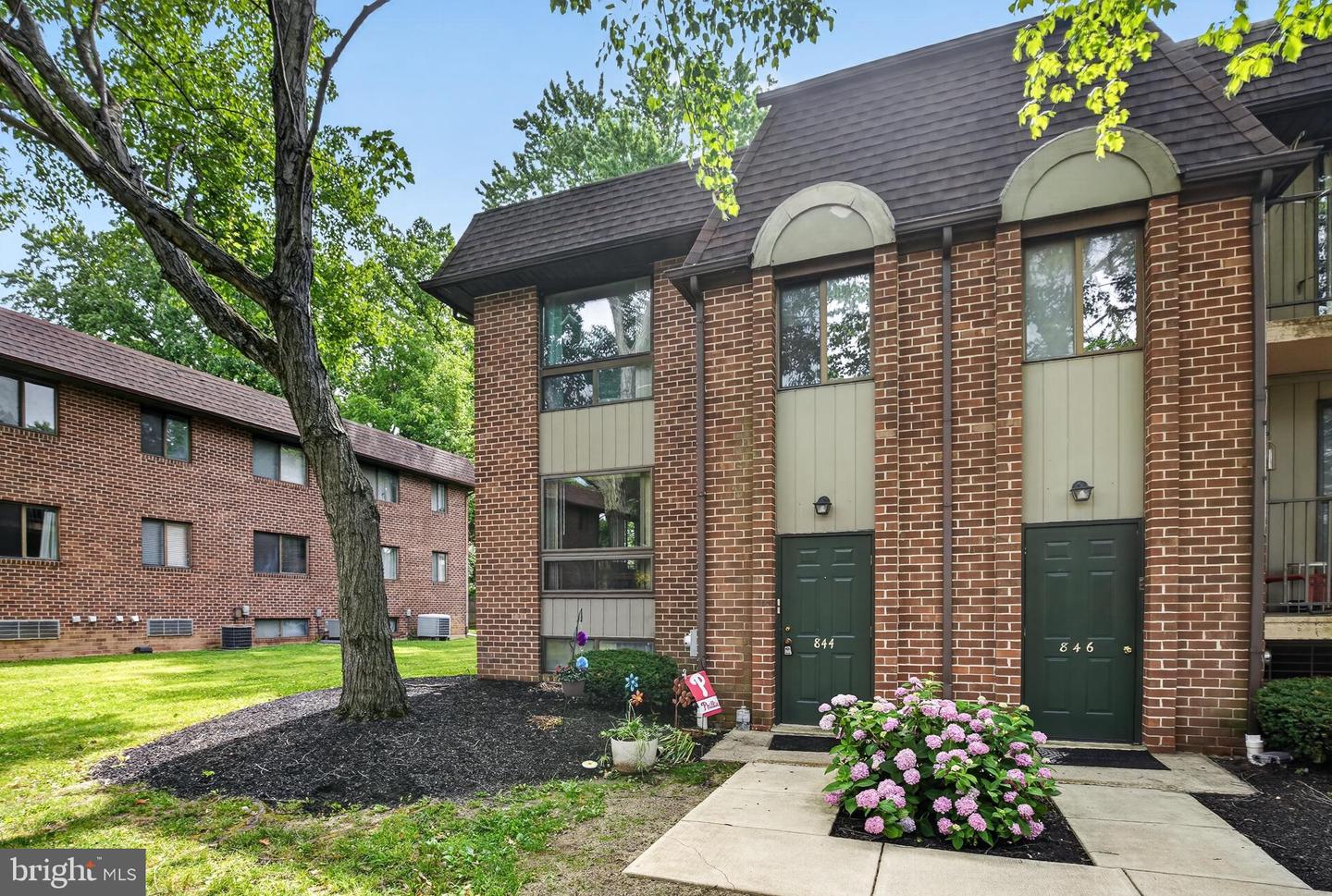 844 Putnam Boulevard #61b