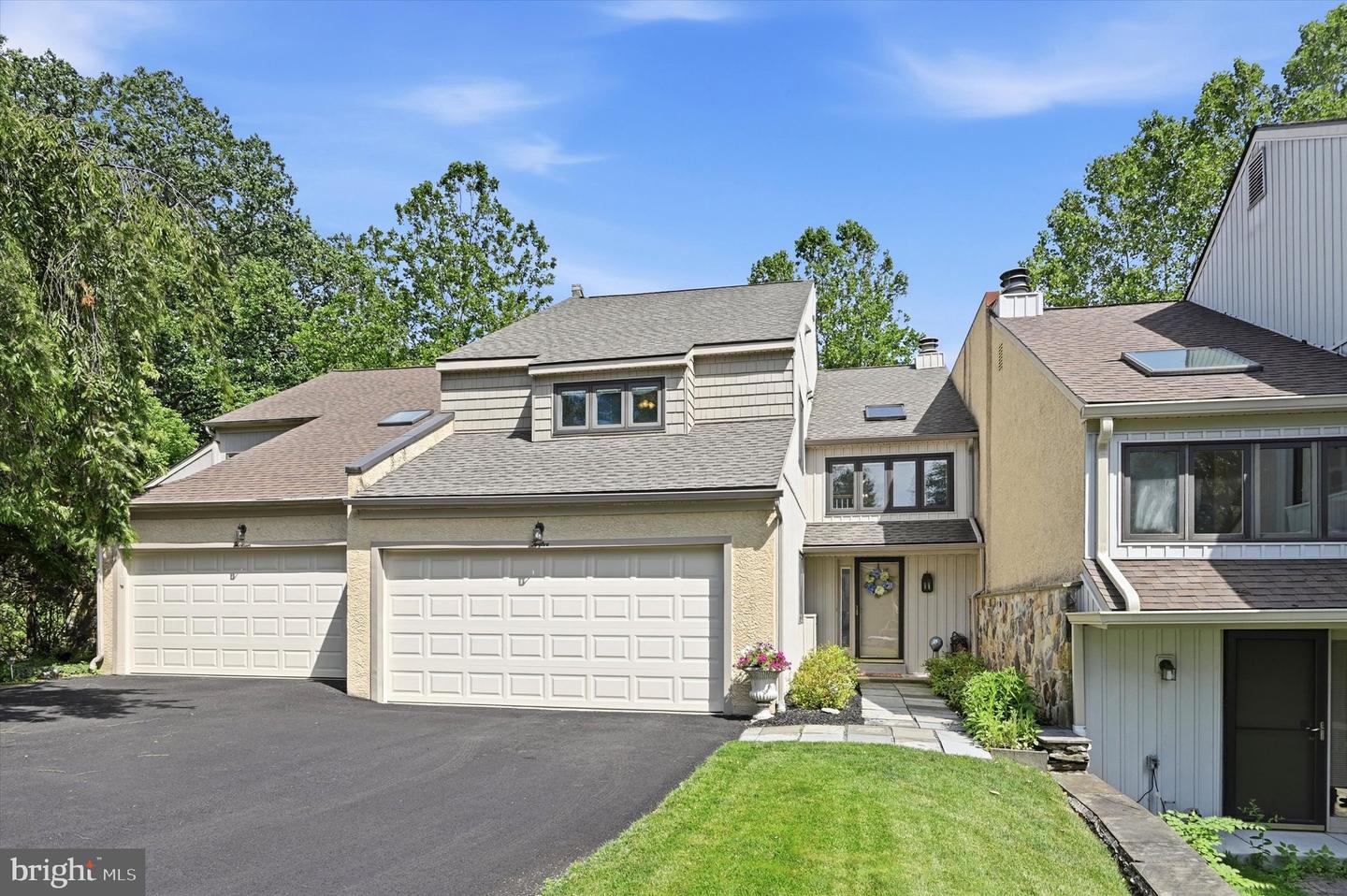 12 Kincaid Court
