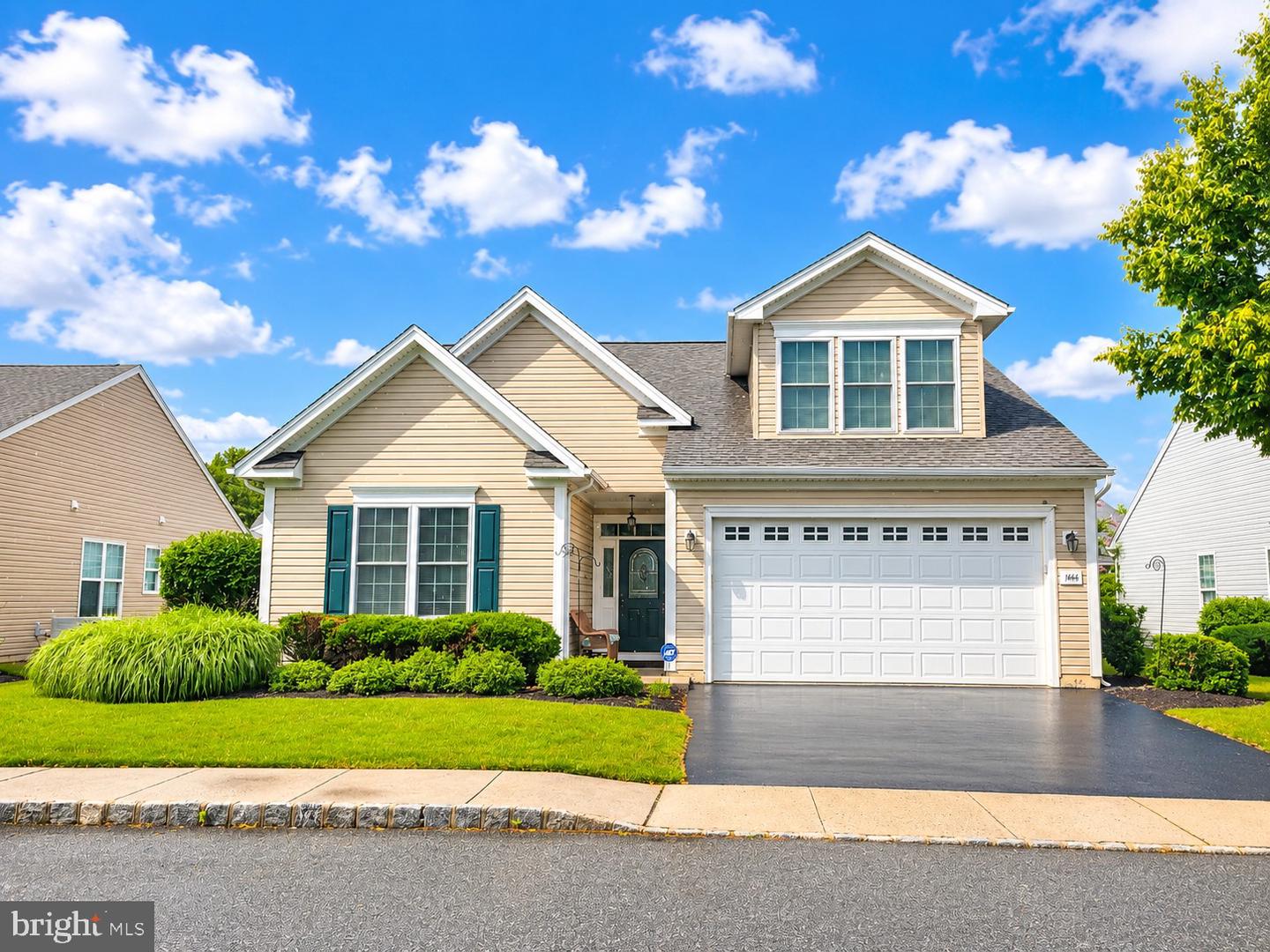 1666 Wisteria Way