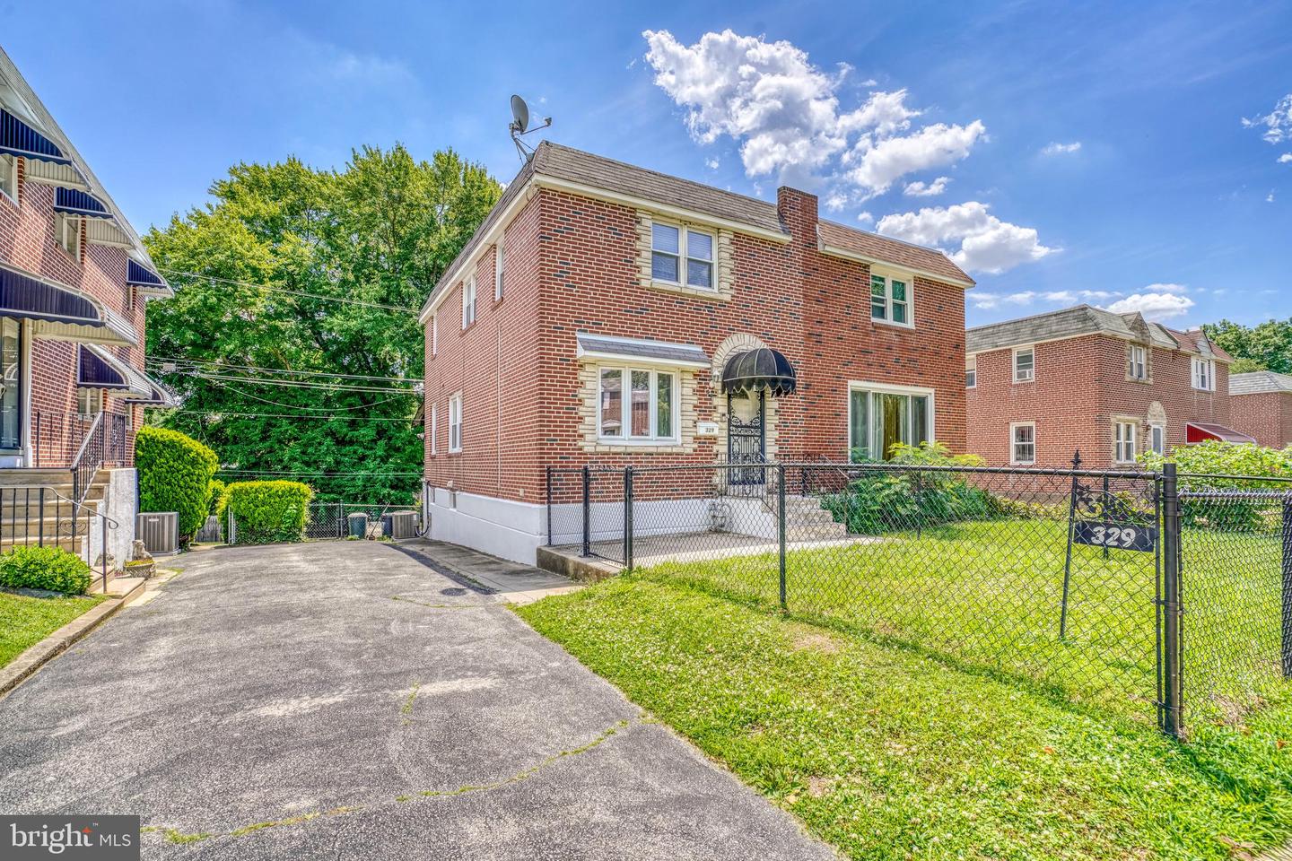 329 Laurel Road