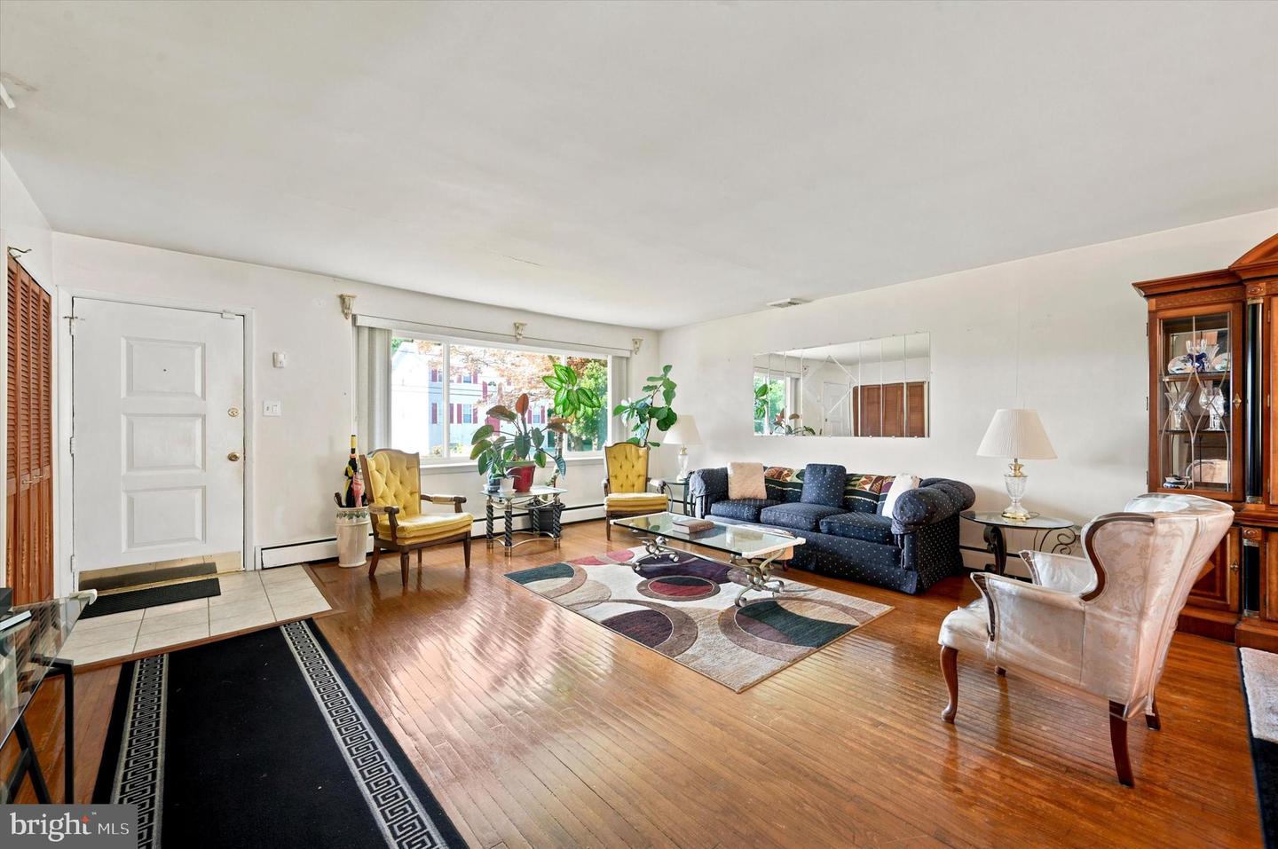 5 Drexel Avenue