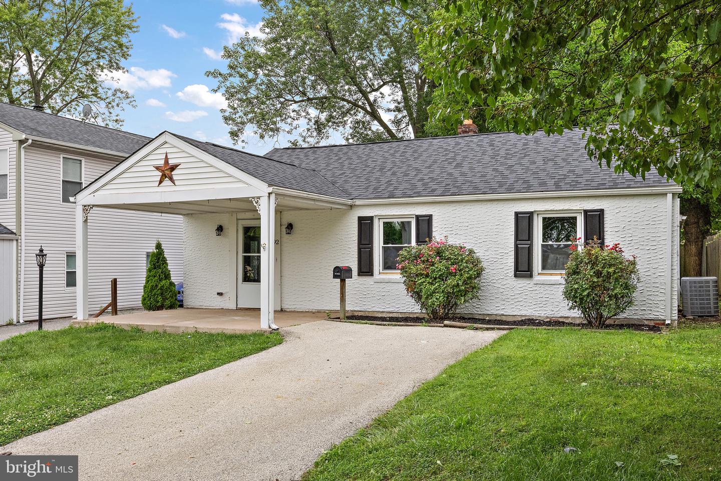 92 Florence Avenue