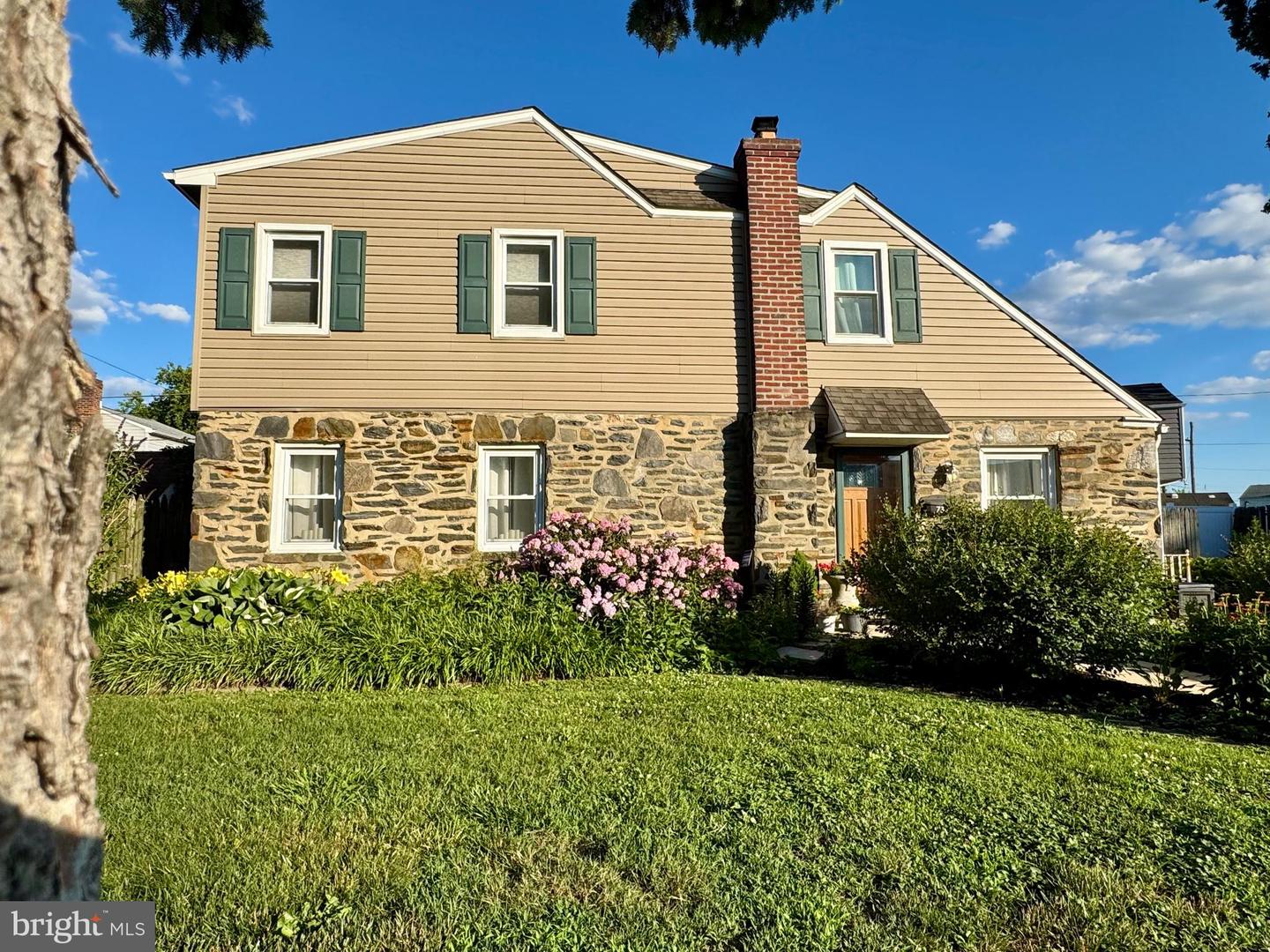732 Cricket Lane