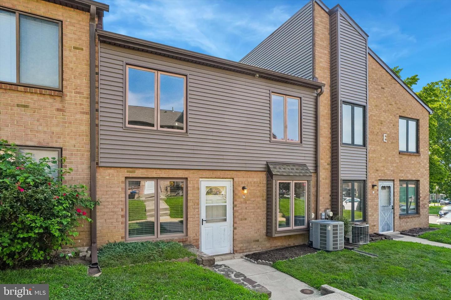 5200 Hilltop Drive #e17