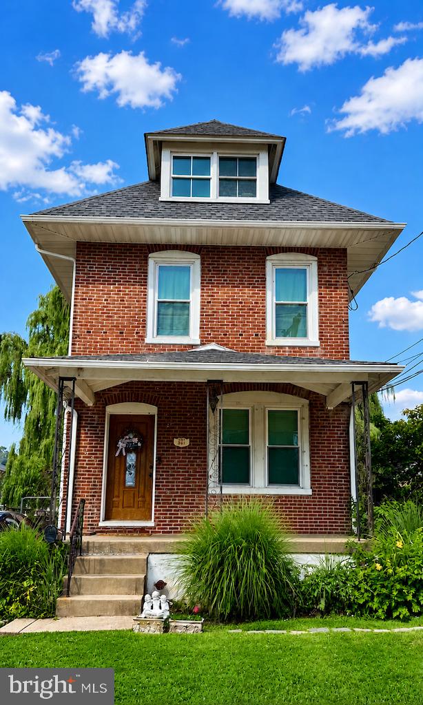 251 Burmont
