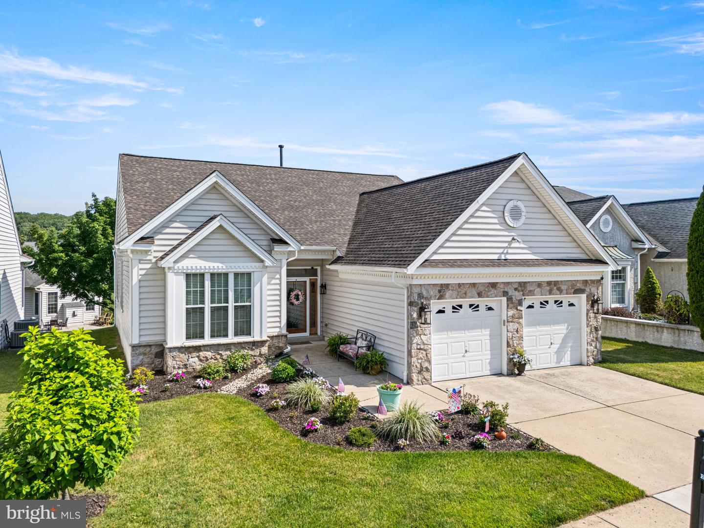 28 Hutton Lane
