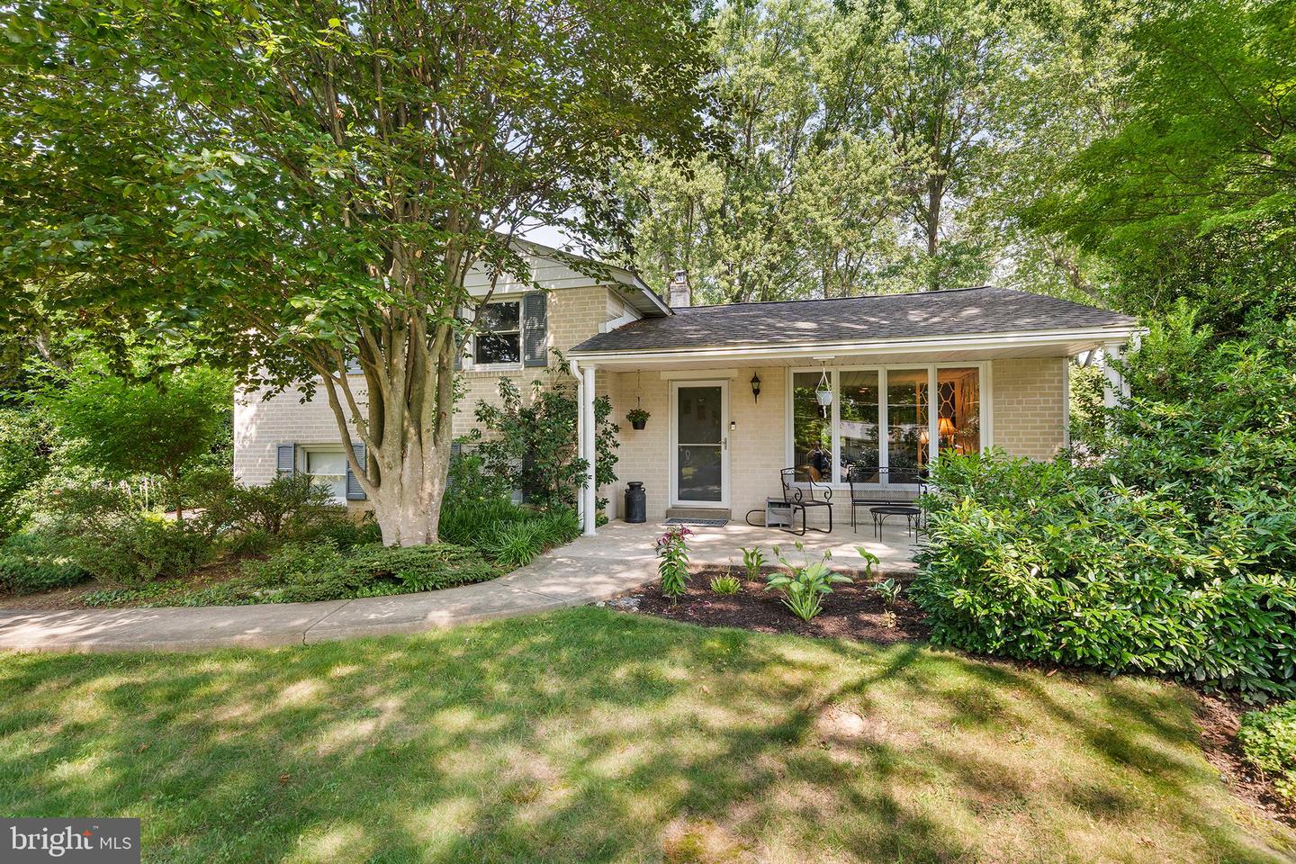 403 Meadow Lane