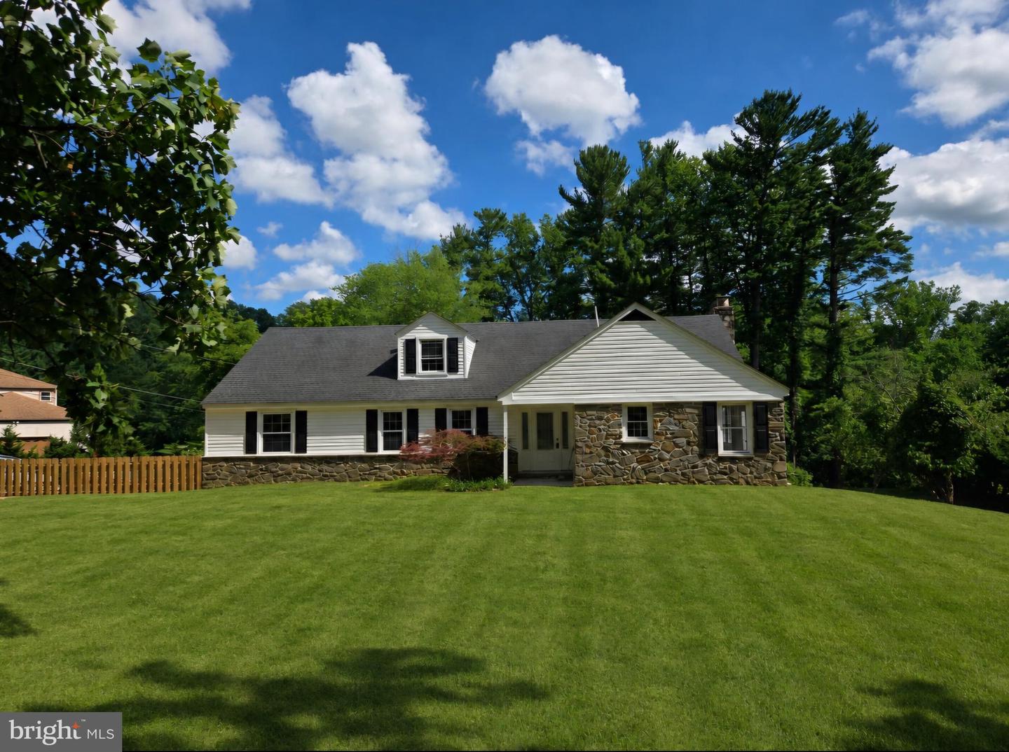 320 Sycamore Mills Road, Media