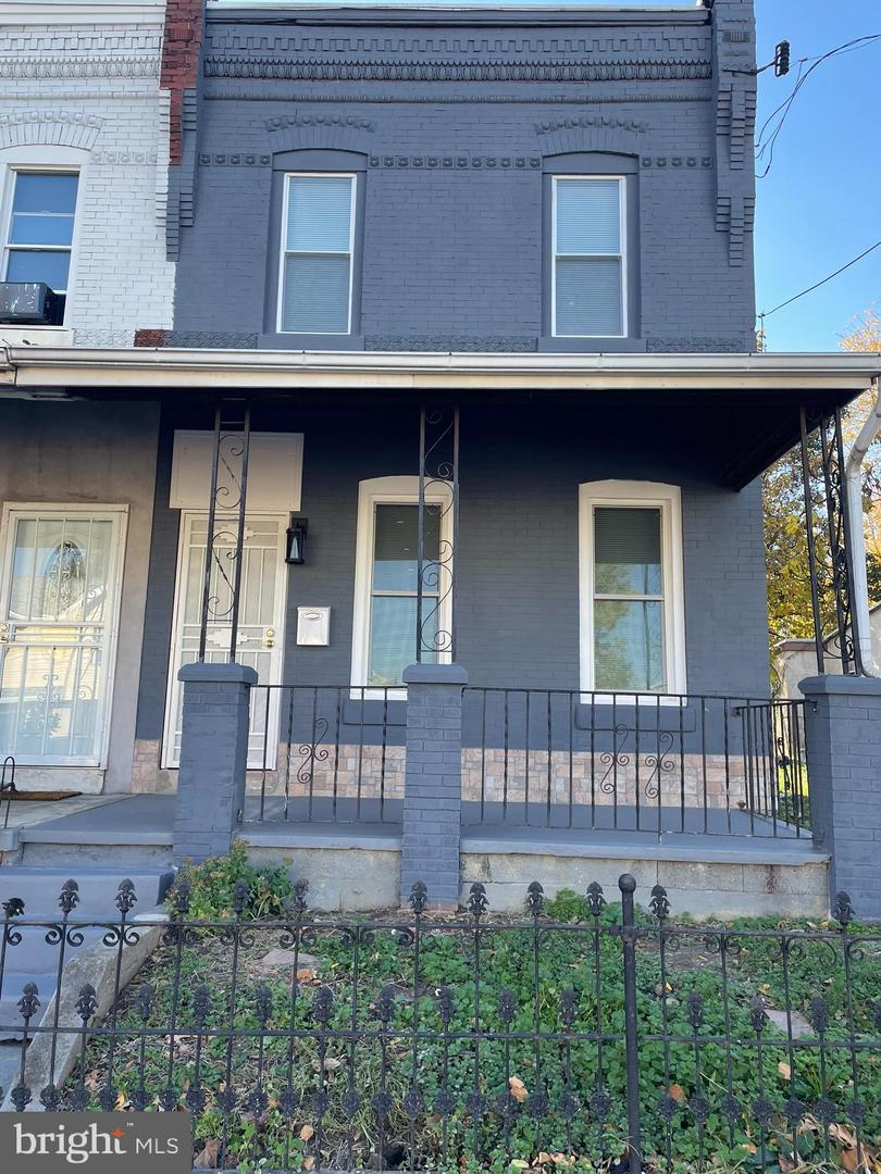 346 Parker Street