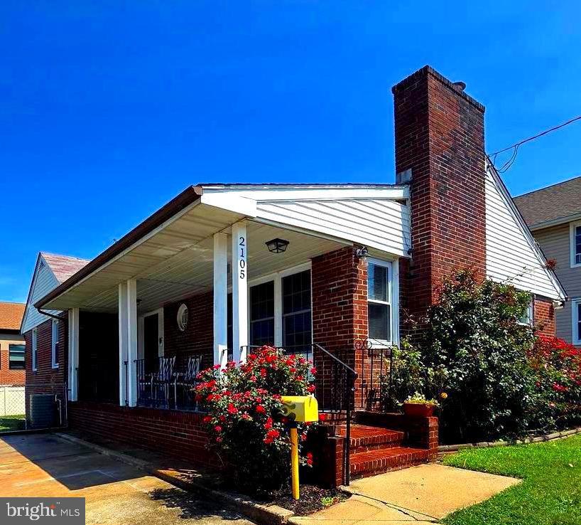 2105 Highland Avenue