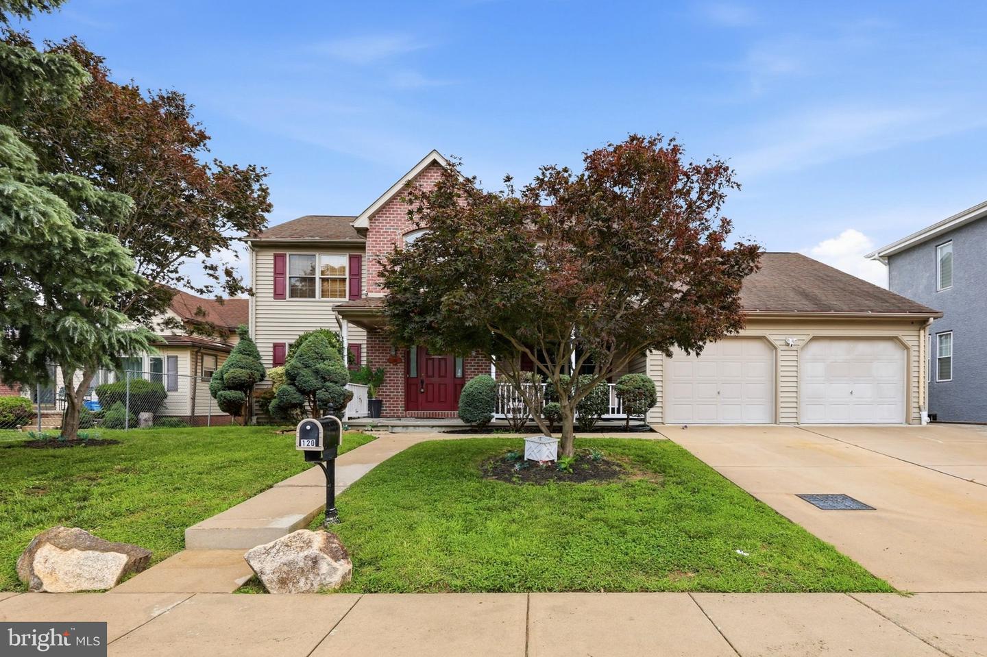 120 E Jansen Avenue