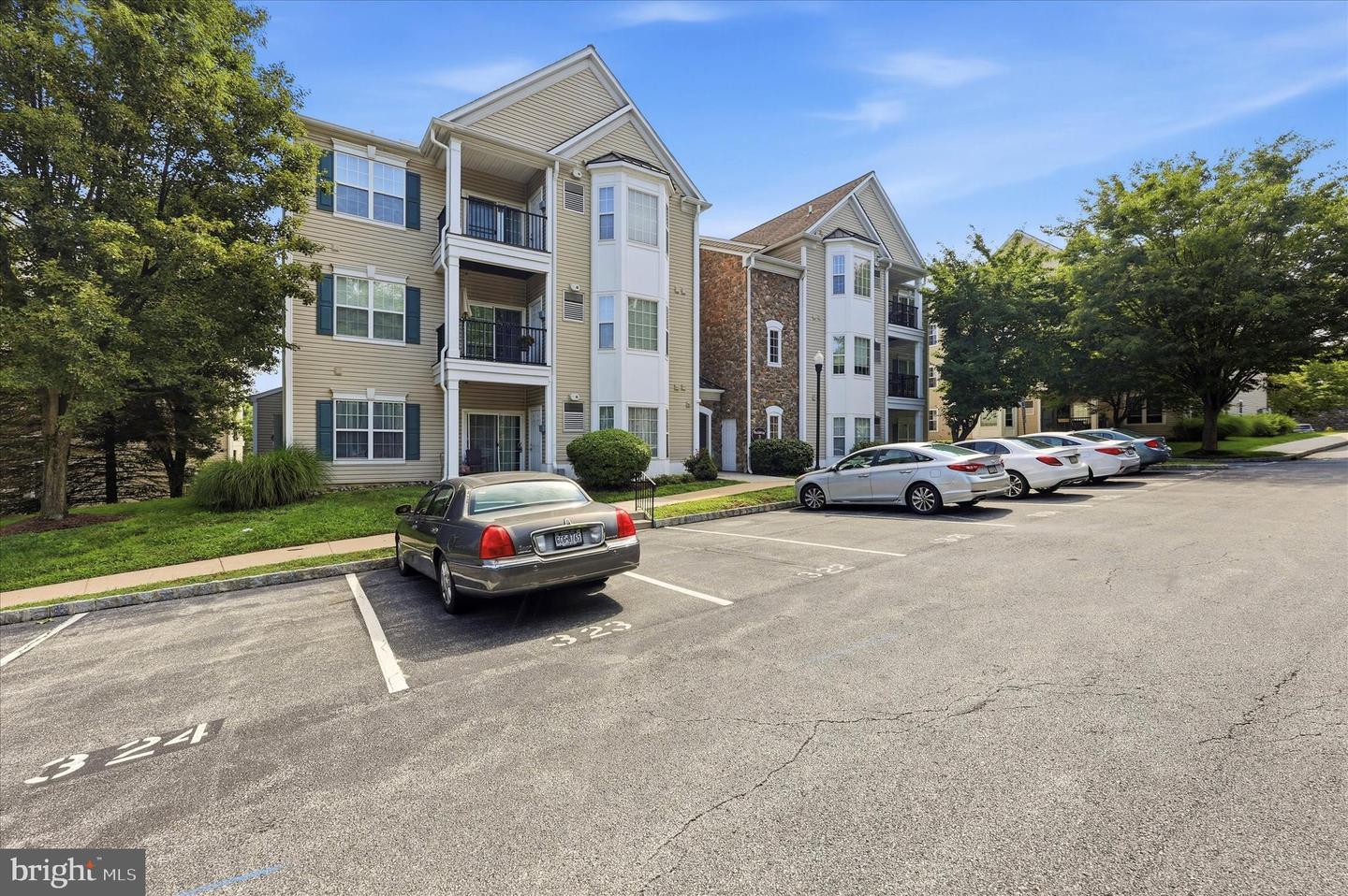 322 Creekside Drive
