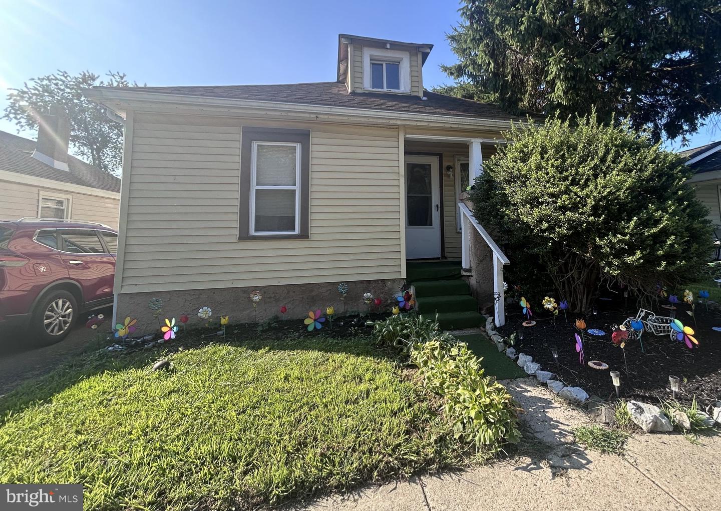 239 Broadway Avenue