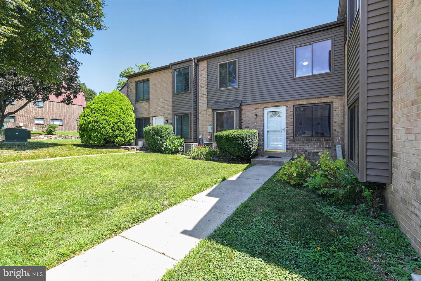 5200 Hilltop Drive #139