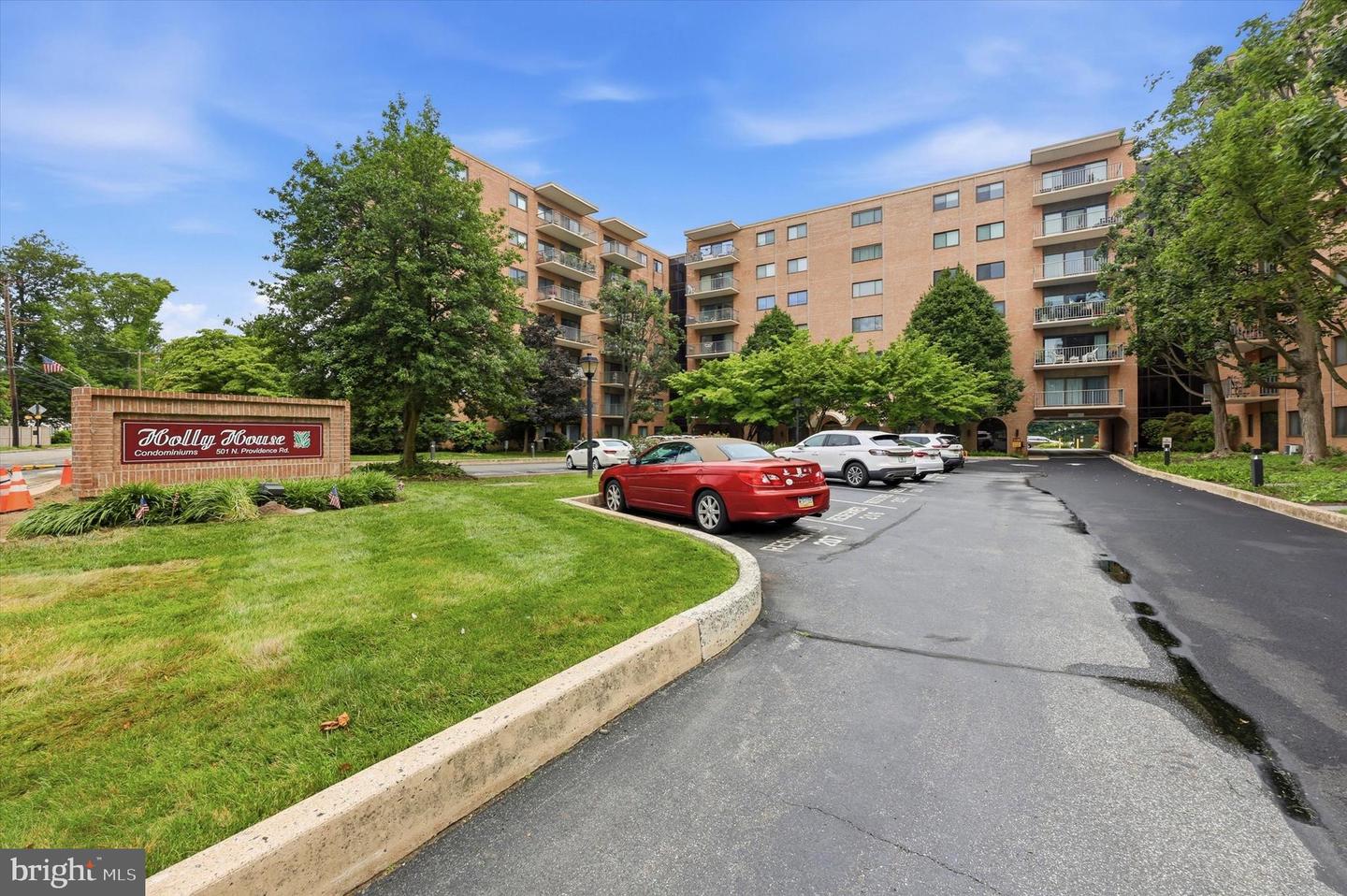 501 N Providence Road #412