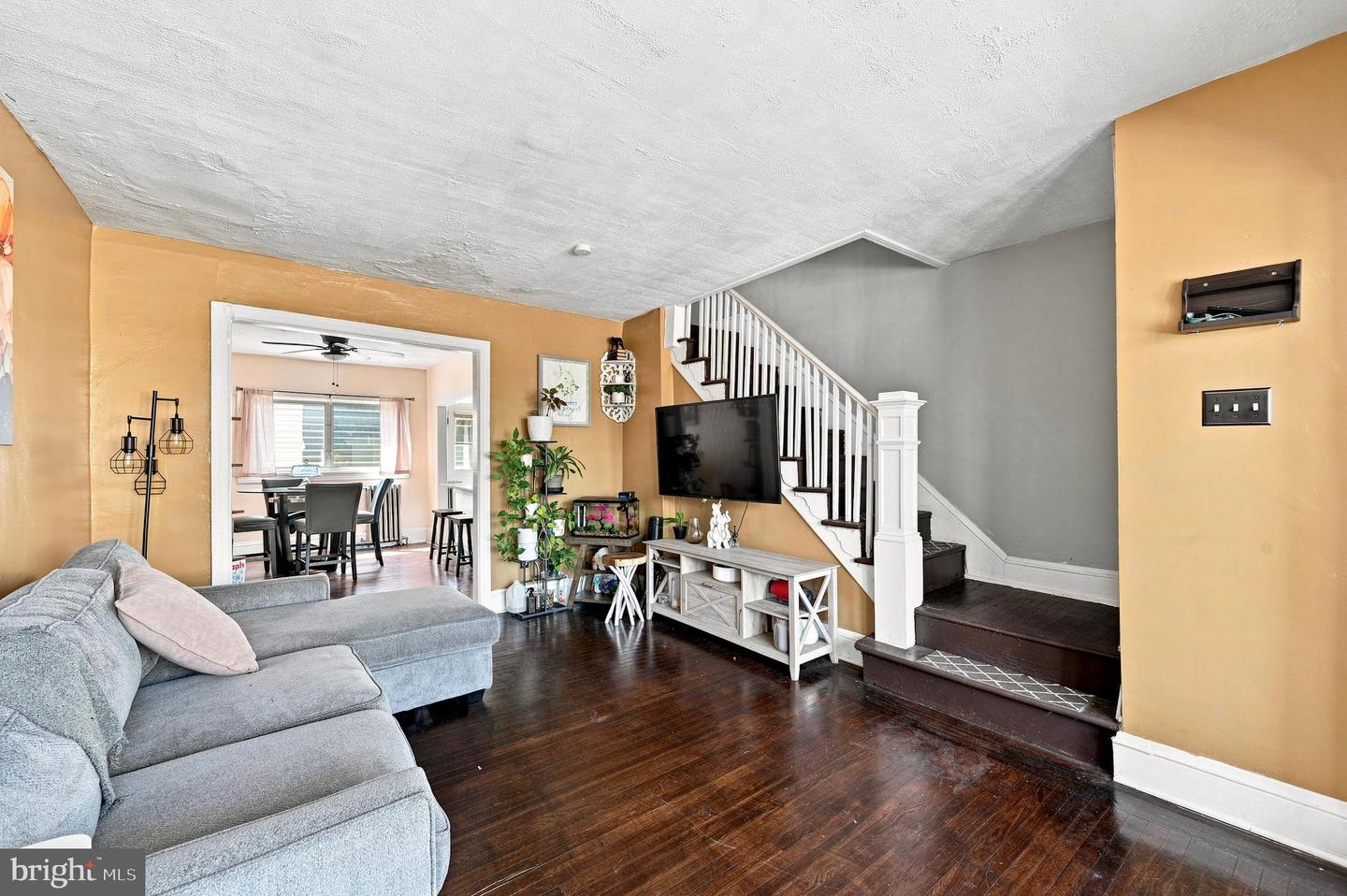 344 N 10th Street