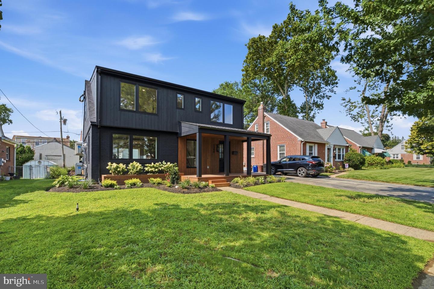 1348 Harrington Road