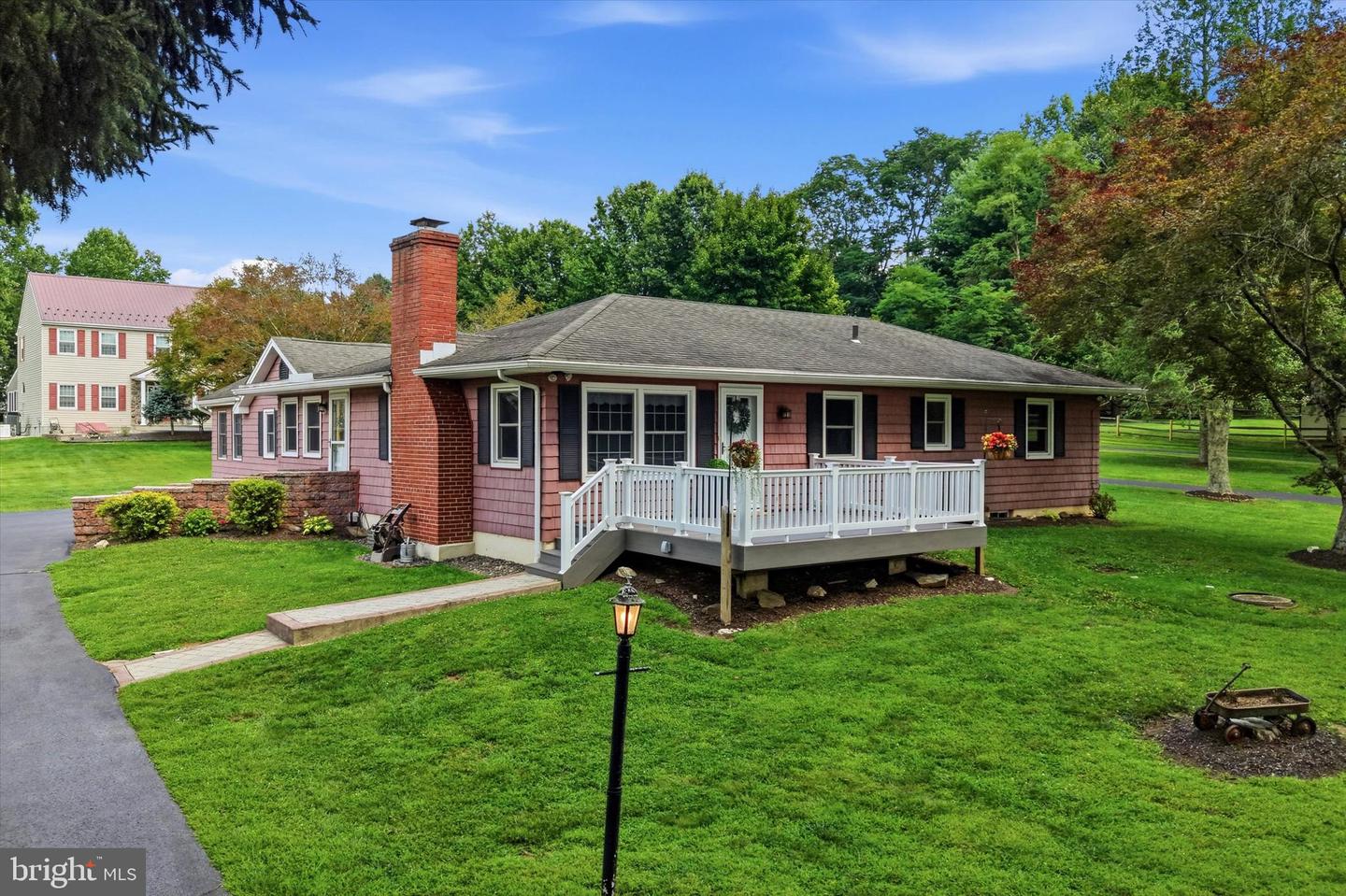 331 Valley Road