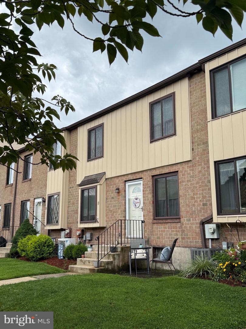 5200 Hilltop Drive #553/Bb13