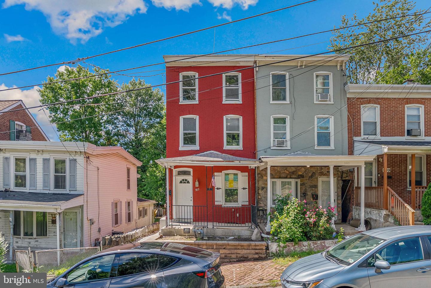 905 Mulberry Street