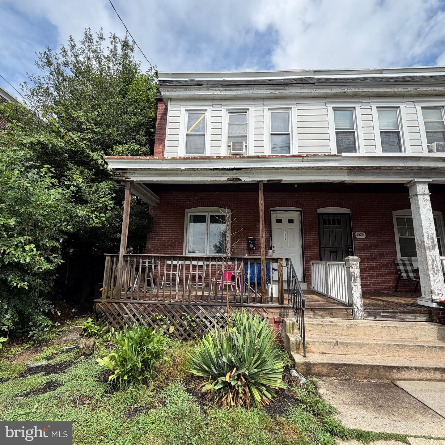 100 E 24th Street
