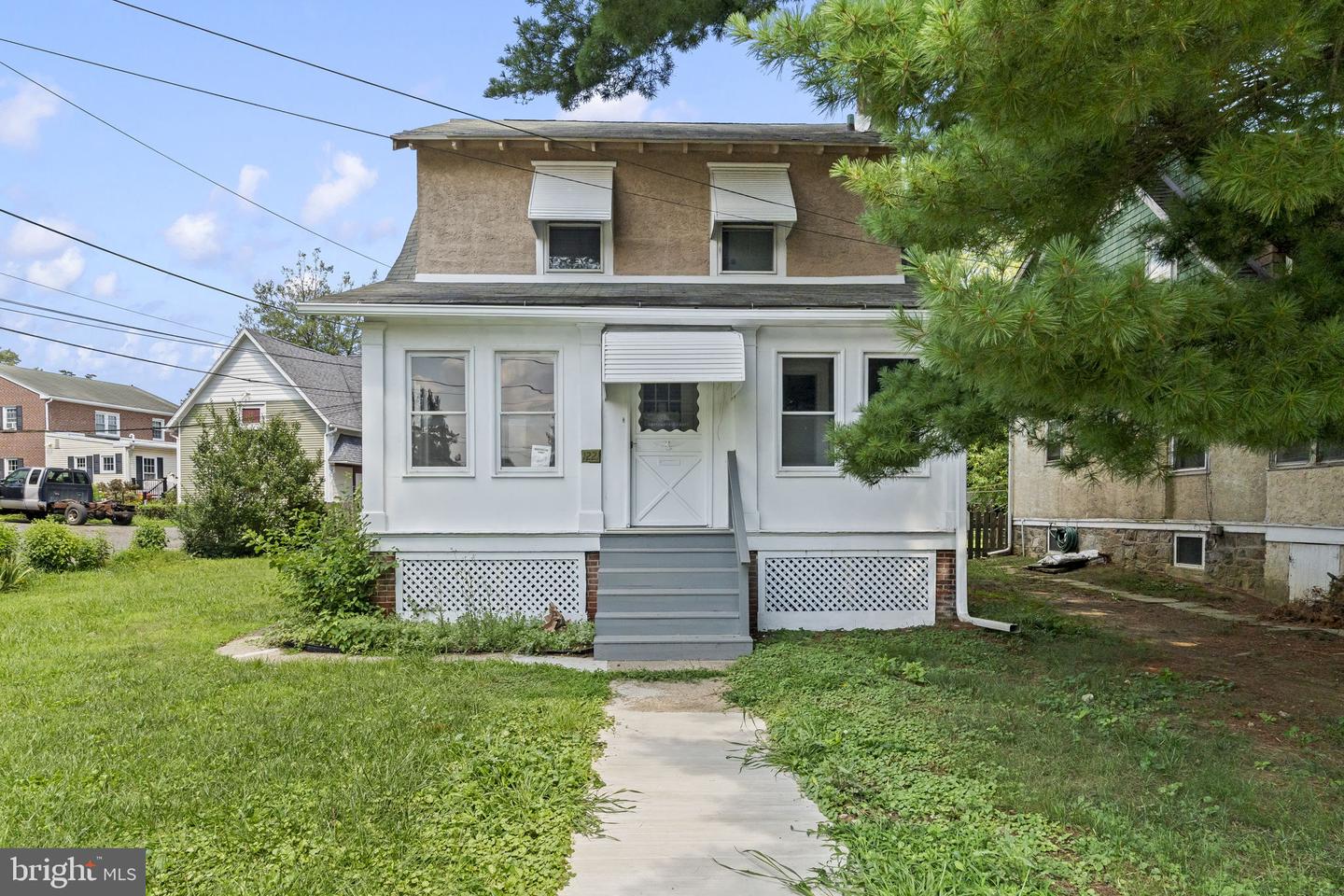 1221 Prospect Avenue