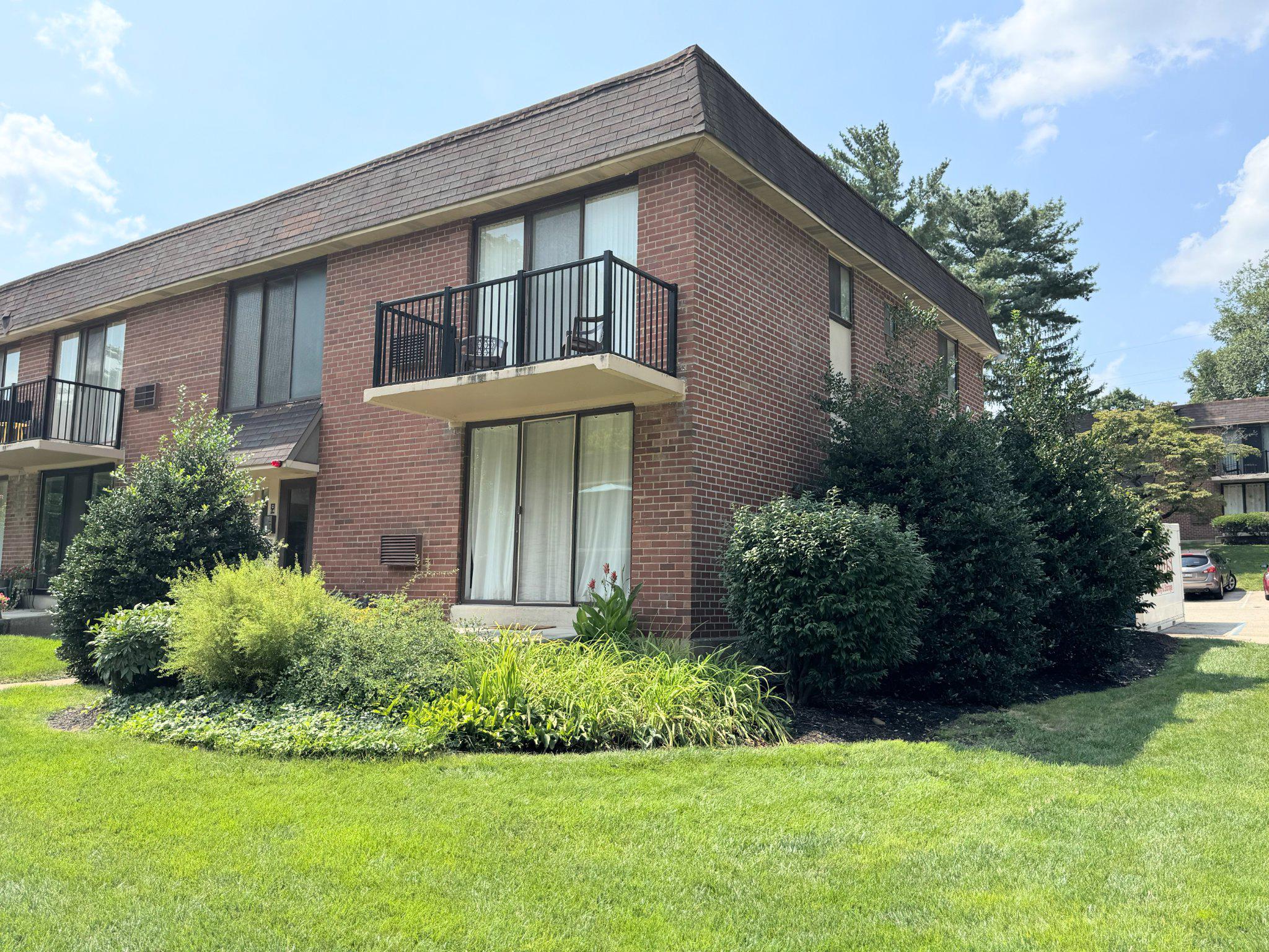 100 E Glenolden Avenue #c-4