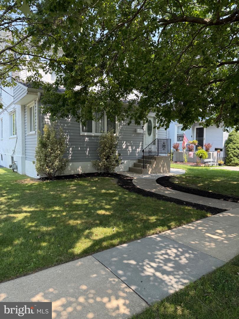 107 Urban Avenue
