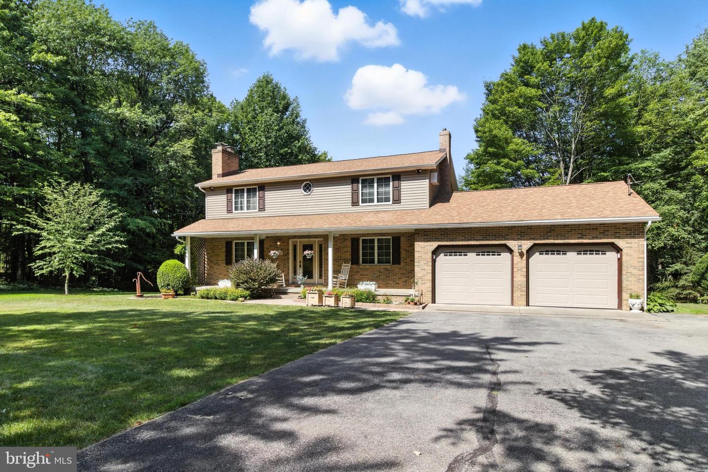 390 Comfort Lane, Saint Marys
