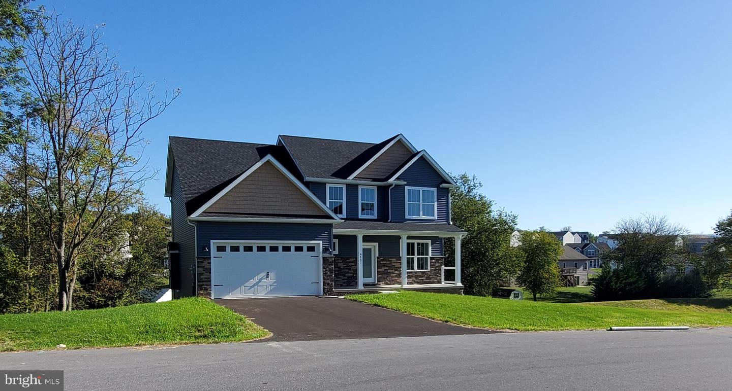 8457 Capri Court, Waynesboro