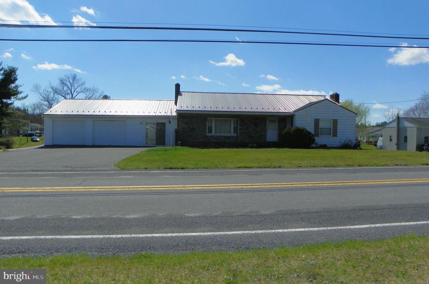 10283 Letzburg Road, Greencastle