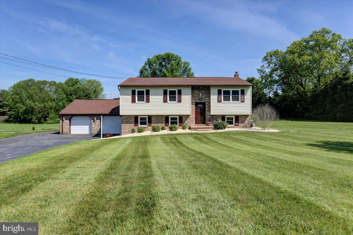 4631 Church Road, Chambersburg