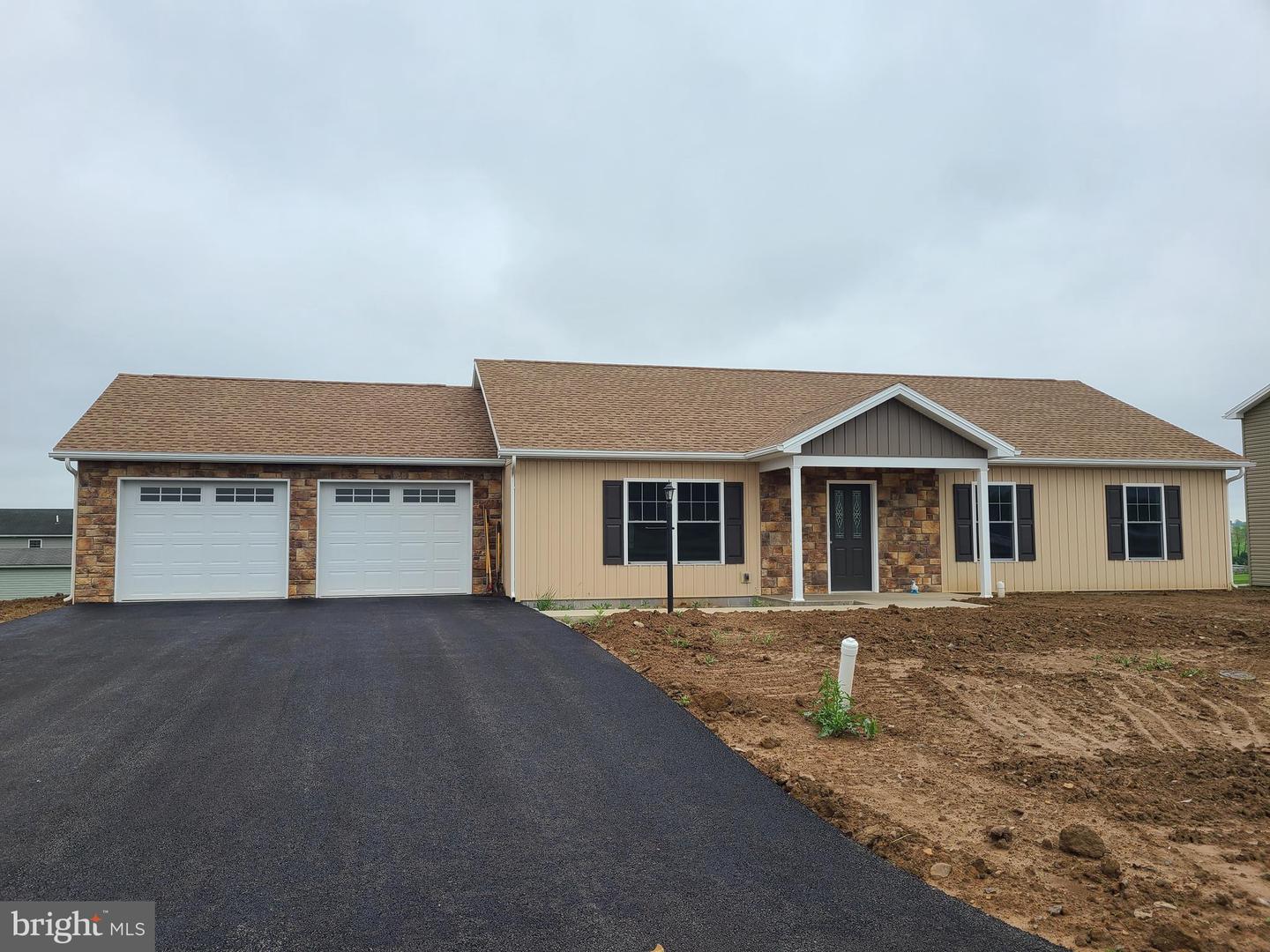 251 Grove Drive, Shippensburg