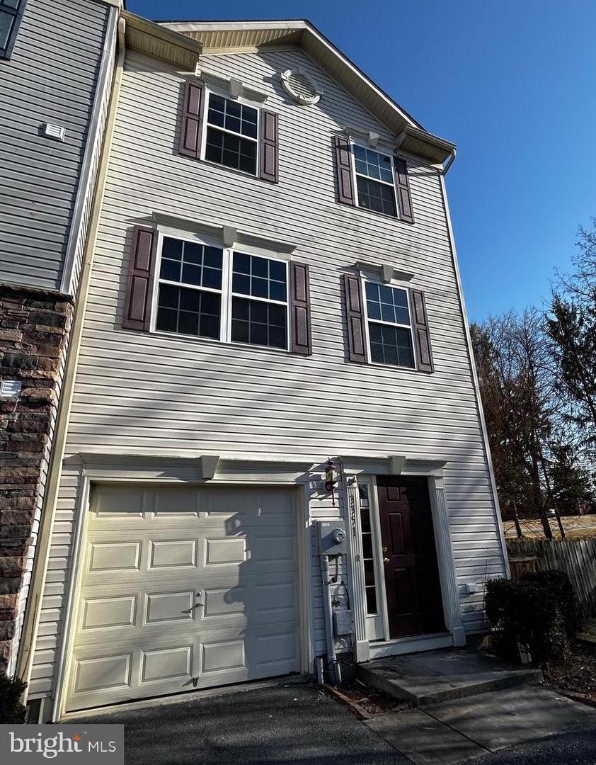 3351 Landmark Court, Chambersburg