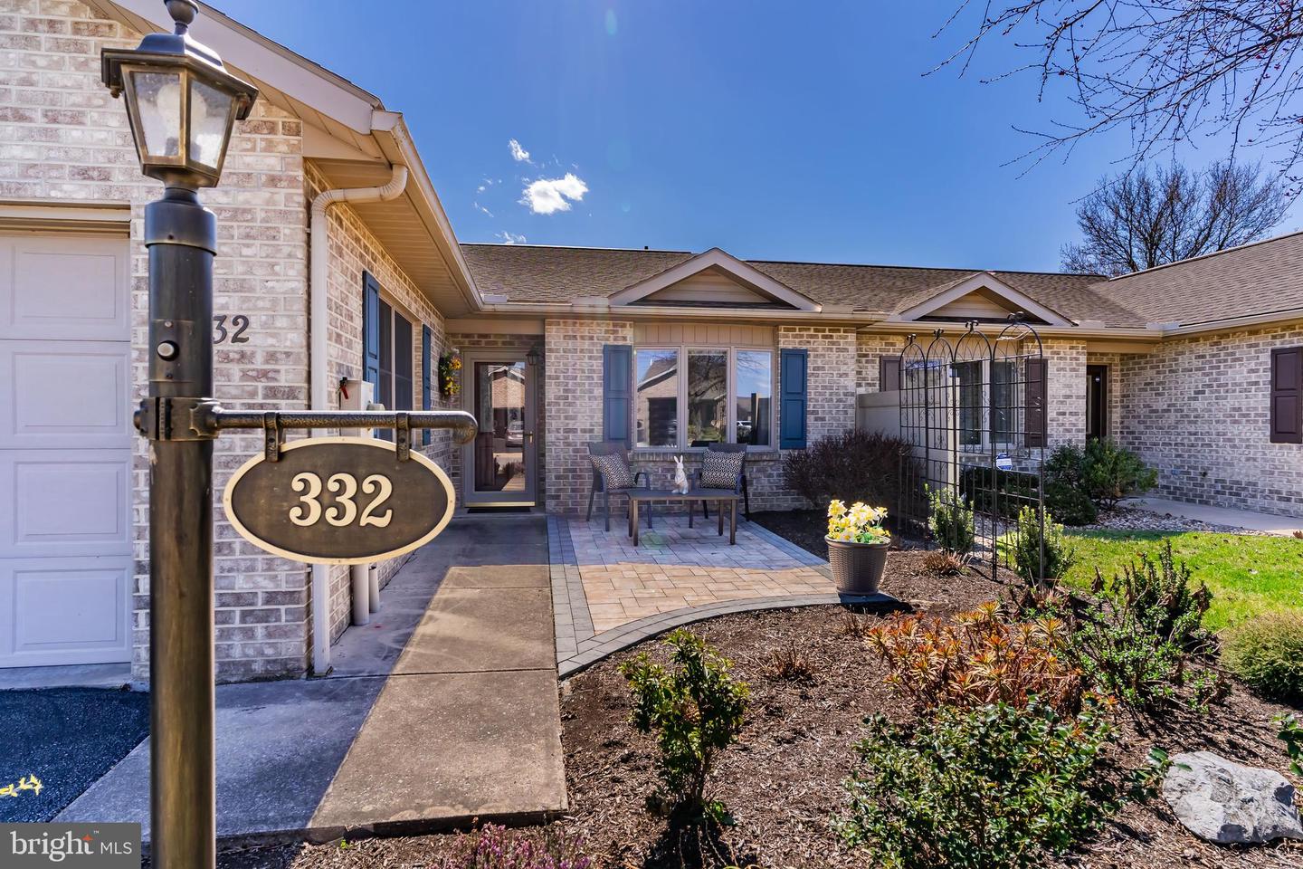 332 Phoenix Drive, Chambersburg