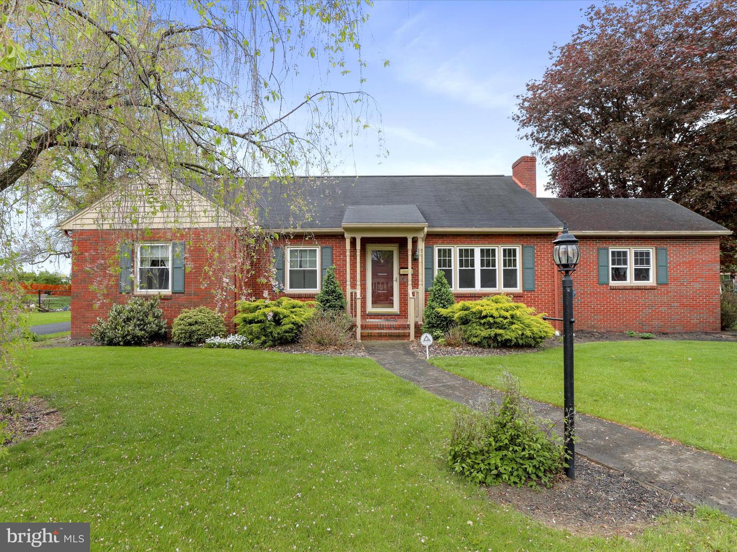 128 Orchard Circle, Greencastle