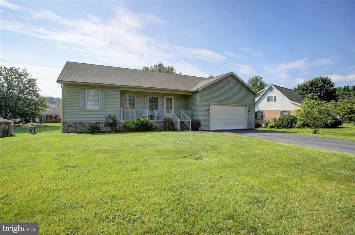 1060 Kunkle Drive, Chambersburg