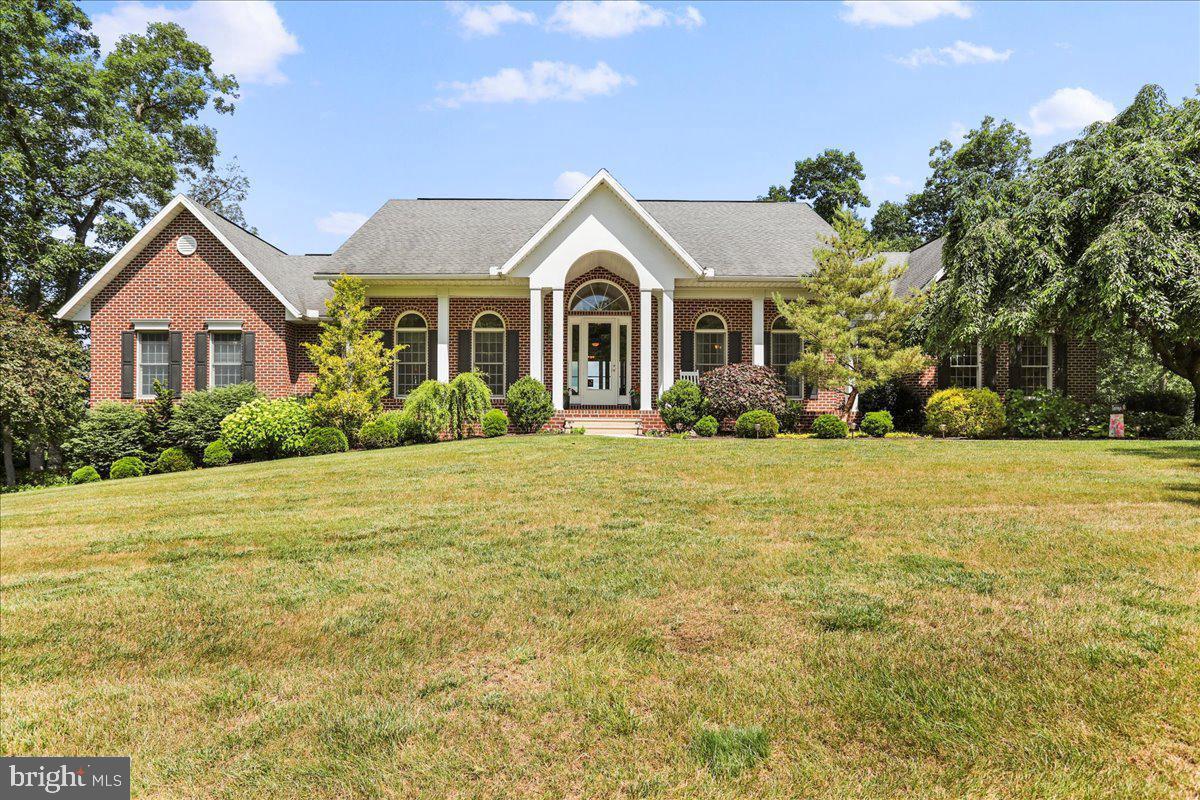 934 Samerica Drive, Chambersburg