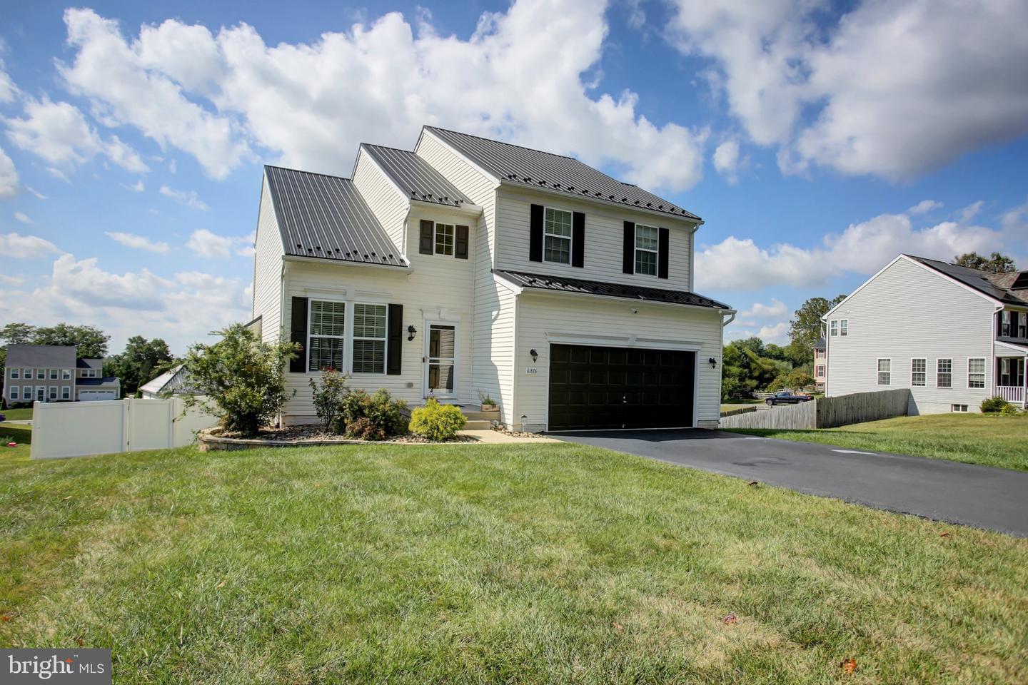 6816 Pennington Drive, Fayetteville