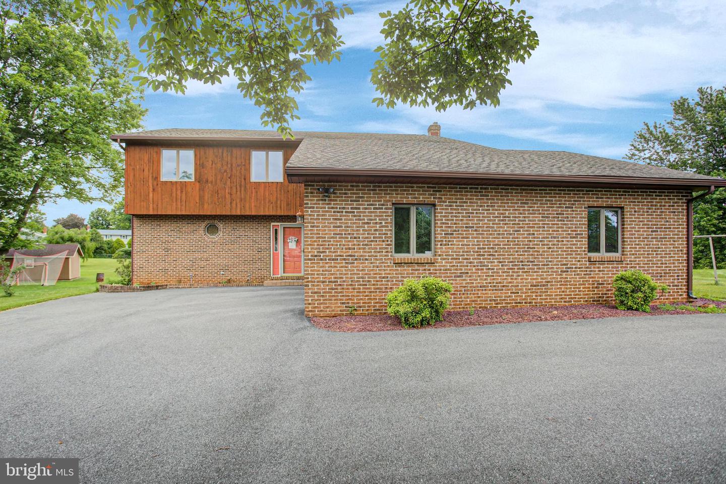 10050 Mccreary Road