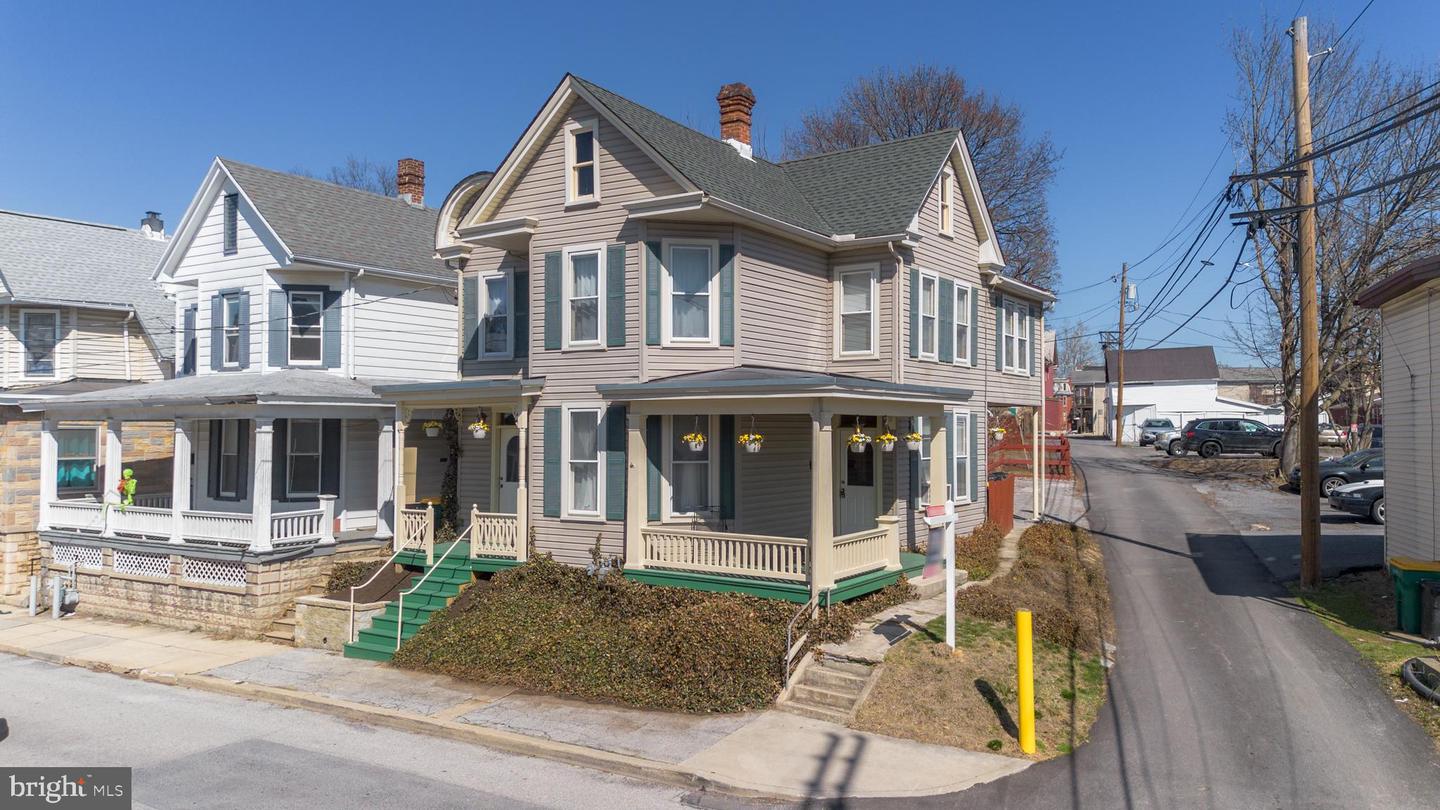 115 W Second Street, Waynesboro