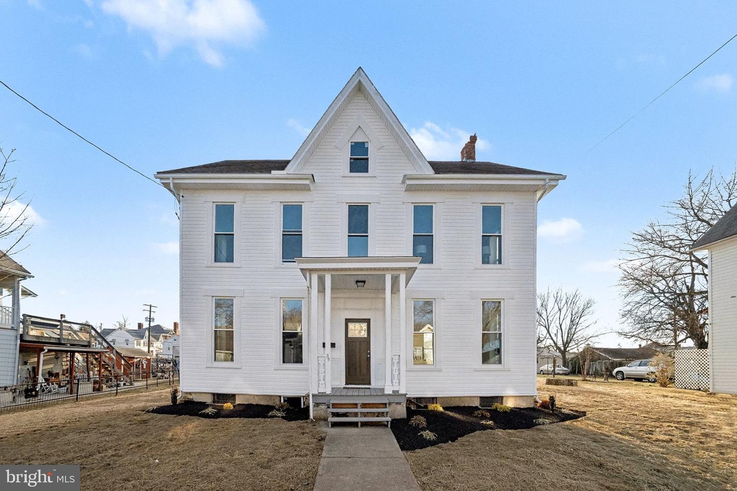 35 N Franklin Street