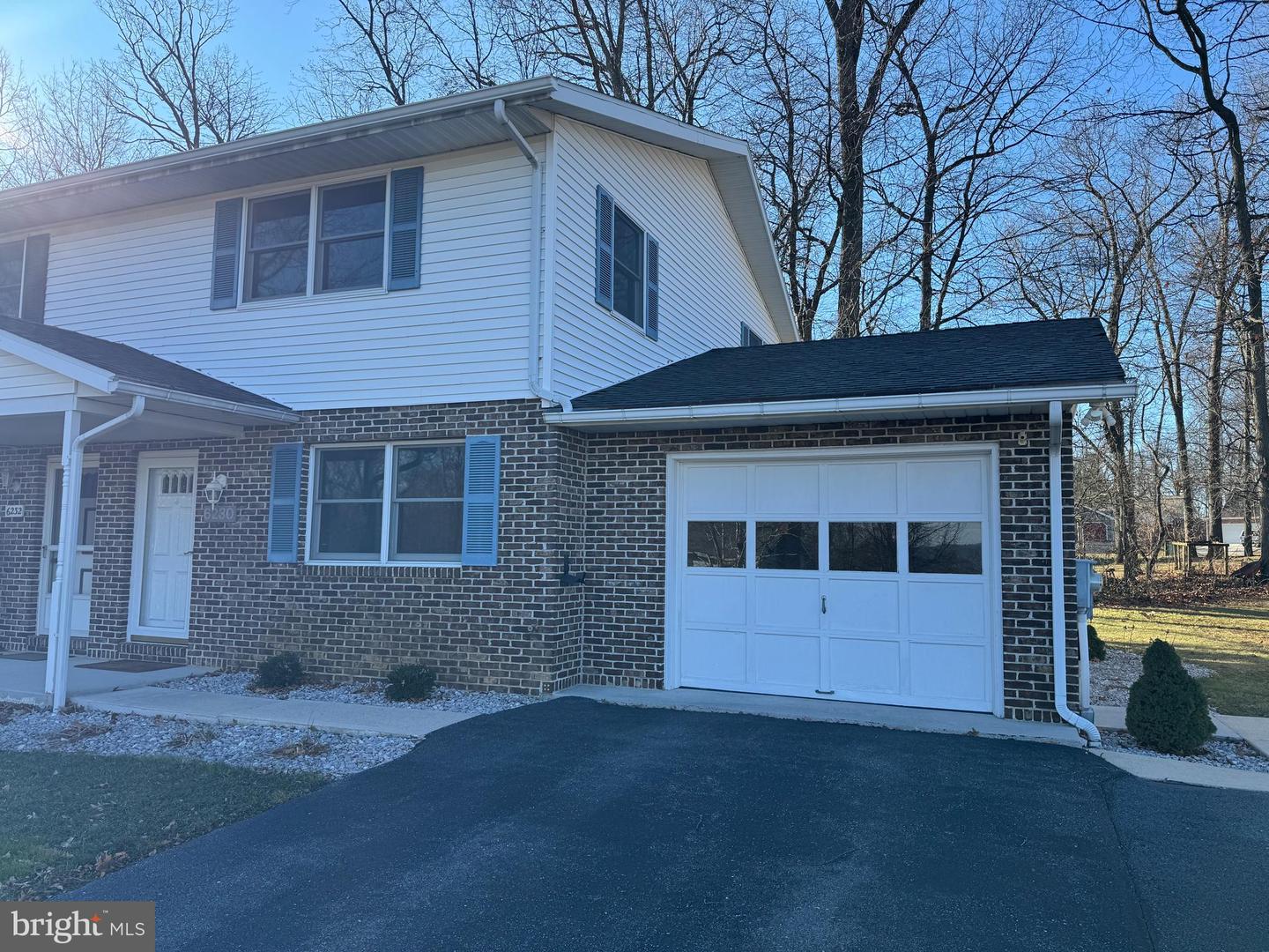 6230 Greenbriar Terrace, Fayetteville