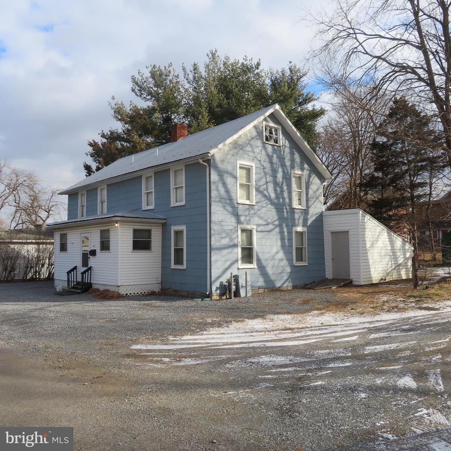 151 N Church Lane, Greencastle