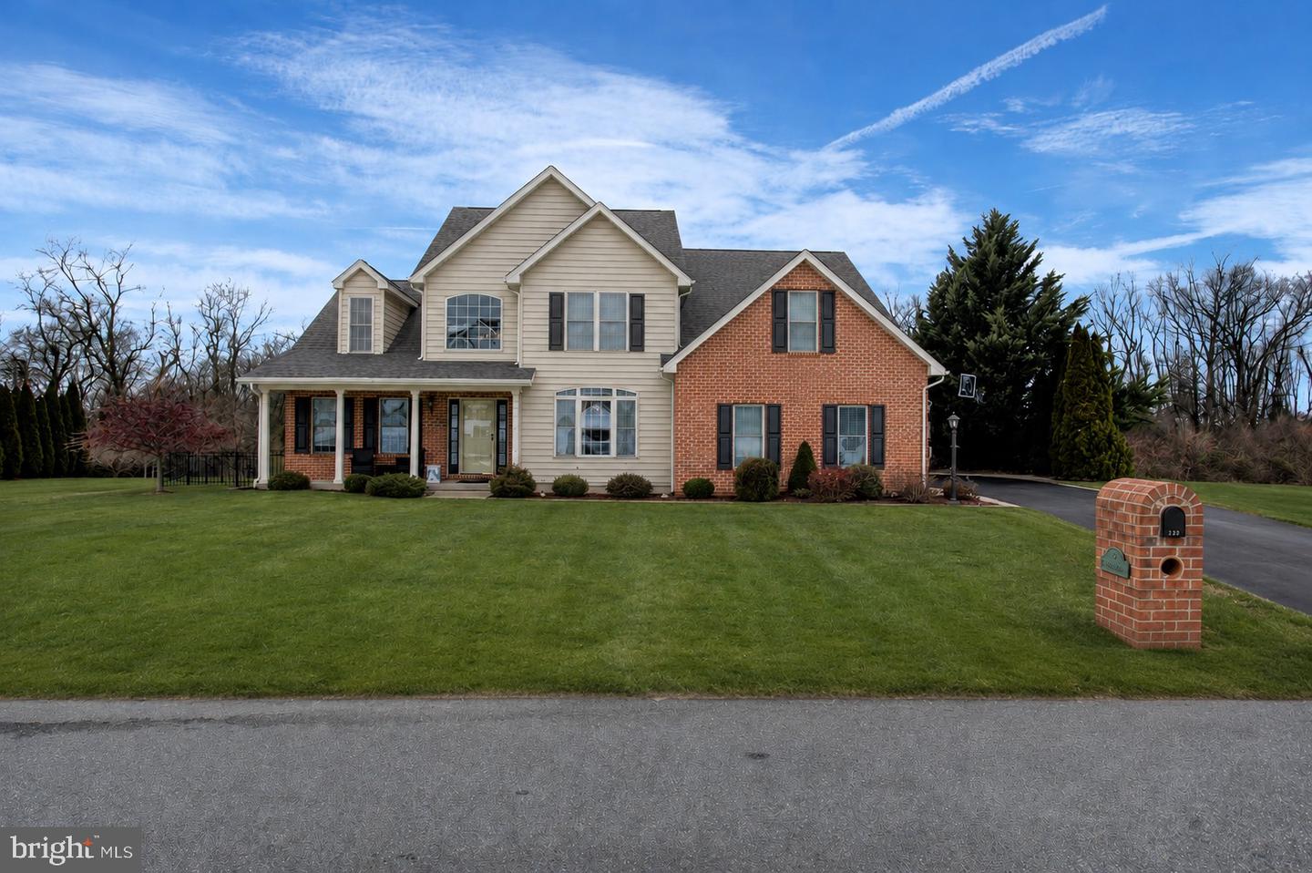 108 N Blackberry Lane, Fayetteville