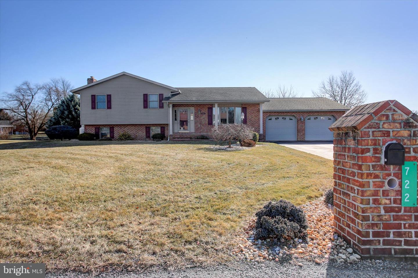 722 Mahantango Drive, Chambersburg