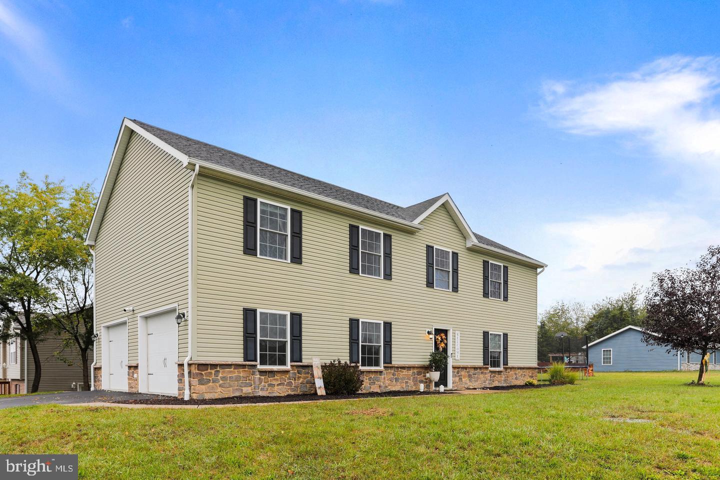 3618 Hickory Court, Chambersburg